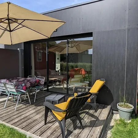 Maison Moderne De Plain-pied Proche De La