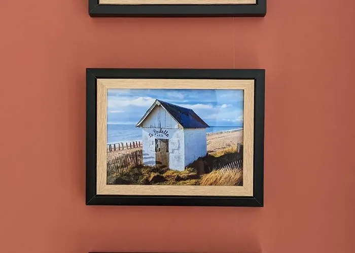 Maison Moderne De Plain-pied Proche De La